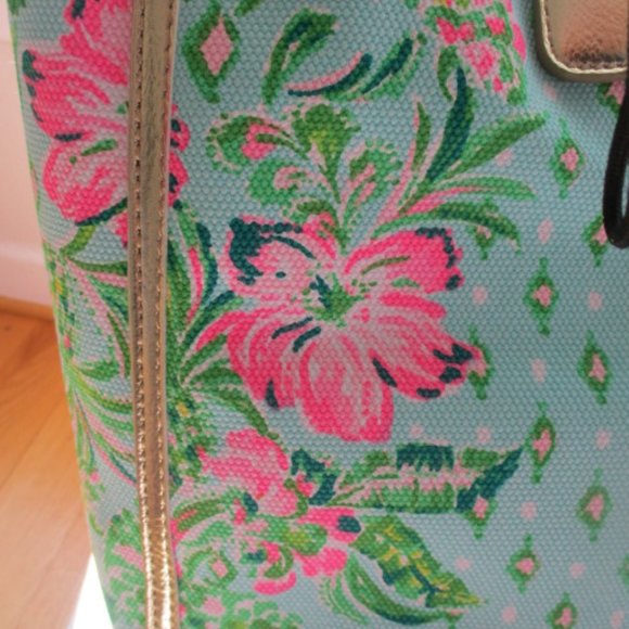 Lilly Pulitzer NWT Greydon Canvas Tote - Picture 10 of 13